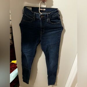Levies high rise skinny jean